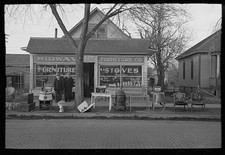 Secondhand store,Council Bluffs,Iowa,IA,Pottawattamie County,FSA,1936,1 picture