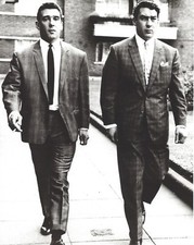 THE KRAY TWINS 8X10 PHOTO MAFIA ORGANIZED CRIME MOBSTER MOB PICTURE picture