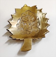 Vintage Small Etched Brass Maple Leaf Trinket Dish India Ring Holder 3.25