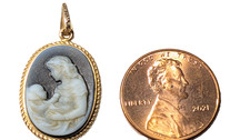 VINTAGE BLUE AGATE MOTHER  & CHILD 14K YELLOW GOLD PENDANT GIFT FROM HEAVEN OTC picture