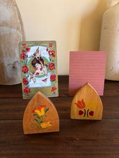 70’s Vtg Hand-Painted Folk Art Wood Recipe, Note or Photo Holders Pair picture