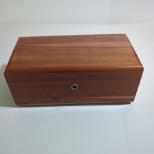 Vintage Lane Small Cedar Chest - 9 x 5 x 3.5 - with key picture