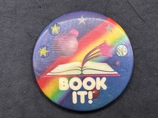 VTG 90s BOOK IT Button Lenticular Pin PIZZA HUT Reading Stars Rainbow Space 3”  picture