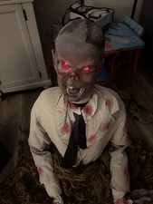 RARE 2009 Spirit Halloween Dead Lift Zombie Animatronic Prop YJ picture