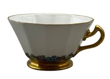 Vintage R.C.L. Bone China Tea Cup With Gold Trim & Floral Pattern 4.5X2.25