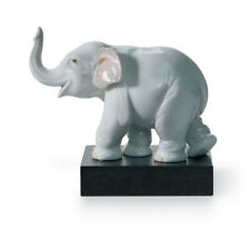 LLADRO LUCKY ELEPHANT FIGURINE #8036 BRAND NEW IN BOX BASE GOOD LUCK SAVE$ F/SH picture
