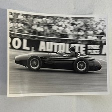 Vintage Racing Photo Patrick Lindsay Maserati Car Silverstone 1969 Guy Griffiths picture