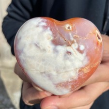 300G Natural red agate heart shaped quartz crystal gem mineral specimen picture