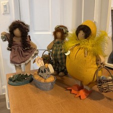 Lot of 4 Lizzie High Dolls & Farm Accessory - Signed Tag, Ladie & Friends picture