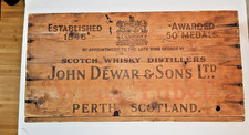 JOHN DEWAR & SONS LTD WHITE LABEL SCOTCH WHISKY WOOD CRATE EXCELLENT   CLEAN picture