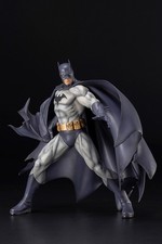 Kotobukiya Batman Hush Renewal Package 1/6 ArtFX Statue NEW SEALED picture