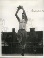 1938 Press Photo John Colliere plays baseball for Uline Ice Company in DC picture