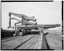 Photo:Hulett Ore Unloaders Canadian Red Ore George 1910s Industrial Dock picture
