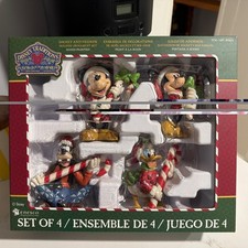 Disney Traditions Jim Shore Enesco Mickey and Friends Christmas Ornament picture