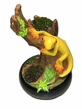 TILLANDSIA Rainforest Yellow Gecko Chameleon Tree Moss Figurine Planter Unique picture