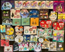 BN Disney Park Pins Older 2019 Before UChoose LE I Heart Gaming Duos Cutie picture