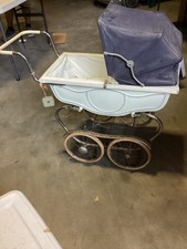 Vintage 1950-1960’s  Baby Buggy/Carriage Needs Some TLC Still Nice picture