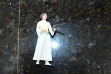 Vintage 1998 LFL Kenner Princess Leah With Weapon Moveable Parts picture