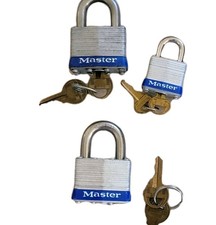 Lot Vintage MASTER Padlocks W/Keys picture