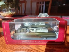 American Excellence 1/43 Neo, 1968 Pontiac Bonneville convertible, MIB picture
