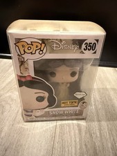 Funko POP Disney Snow White #350 Hot Topic Exclusive Diamond Glitter + PROTECTOR picture