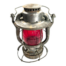 Vintage N.Y. C.S.  Dietz Vesta Railroad Lantern with Red Globe Dietz New York US picture