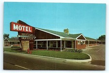 Postcard Hillside Manor Motel postcard picture