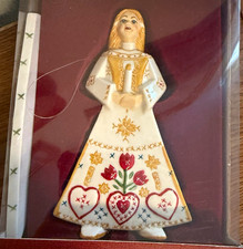 Villeroy & Boch Scandinavia Children Porcelain Girl Christmas Figurine Boxed picture