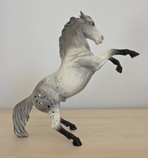 Breyer Traditional Model Horse KING FIGHTING STALLION #32 Glossy Gray Appaloosa picture