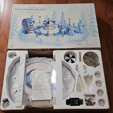 Trendmasters Winter Wonderland Christmas Magic Musical Ice Skating Carnival 1997 picture
