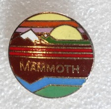 Mammoth Pinback Button Mountain Resort Ski Travel Souvenir Approx. 1