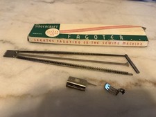 SINGER Singercraft Fagoter tool Complete Set With The presser feet picture