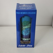 SeaWorld 2022 Pass Member Exclusive Sea Turtle 11 Oz Glass Collector Series picture