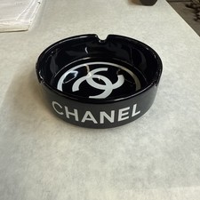 Chanel Ashtray Cc Ceramic Black And White 4 In picture