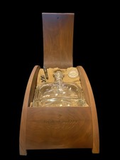 EMPTY Gran Patron Burdeos Tequila Wooden Box & Bottle, Stoppers Display Only picture