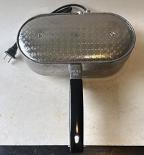 C. Palmer Extra Thin Pizzelle Iron, Model 7500, Electric Pizelle Maker New picture