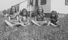 1940s Four Sisters Girls Friends Smiling Childhood Portrait Summer Family Home picture