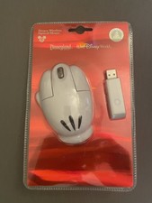 Vintage RARE Disney Wireless Computer Mouse Mickey Mouse Glove USB NEW OLD STOCK picture