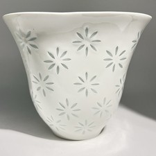 VTG Arabia Finland Rice Grain Porcelain Vase Friedl Holzer-Kjellberg 5.25” Rare picture