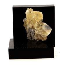 Calcite + Quartz. 46.7 ct. Lamalou-les-Bains, Hérault, France. Rare. picture