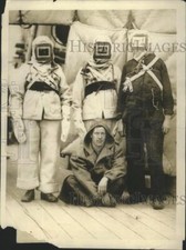 1919 Press Photo Bluejackets Wearing Latest Seamen's Gas Helmets and Respirators picture