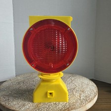 Portable LED Road Safety Warning Light Flashing Beacon Red Yellow Base picture