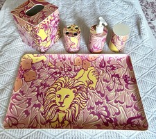 VTG Lilly Pulitzer 5 Piece Pink Vanity Bathroom Set Lion,Hearts,Floral Design picture