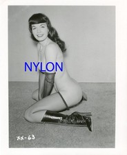 RARE BETTIE PAGE VINTAGE 1950's 5 x 4 PHOTOGRAPH BY SAM MENNING picture
