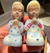 Fenton Hand Painted Signed Praying Boy & Girl Figurines Set of 2 1987 3in picture
