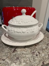 VTG SANOR CERAMICA SOUP TUREEN 4 PIECES picture