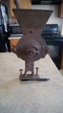 Vintage 1940s Arcade Mfg No.1 Cast Iron Grain Flour Mill USA  picture