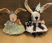 Primitive Set Of 2 Vintage Looking Bunny Rabbits Made By Grimitives Kaf Grimm picture