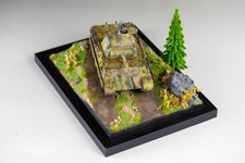 1/35 WWII German Panther Tank Spring Diorama – Pro Built & Painted Tank Model picture