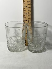 Two crystal decorative pattern drinking/tumbler/cocktail glasses picture